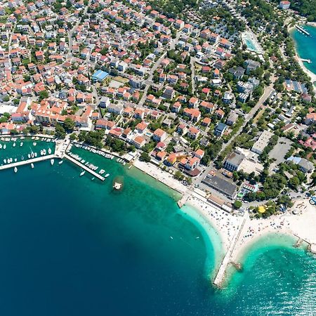 Apartments And Rooms With Parking Space Selce, Crikvenica - 2362 Exteriér fotografie