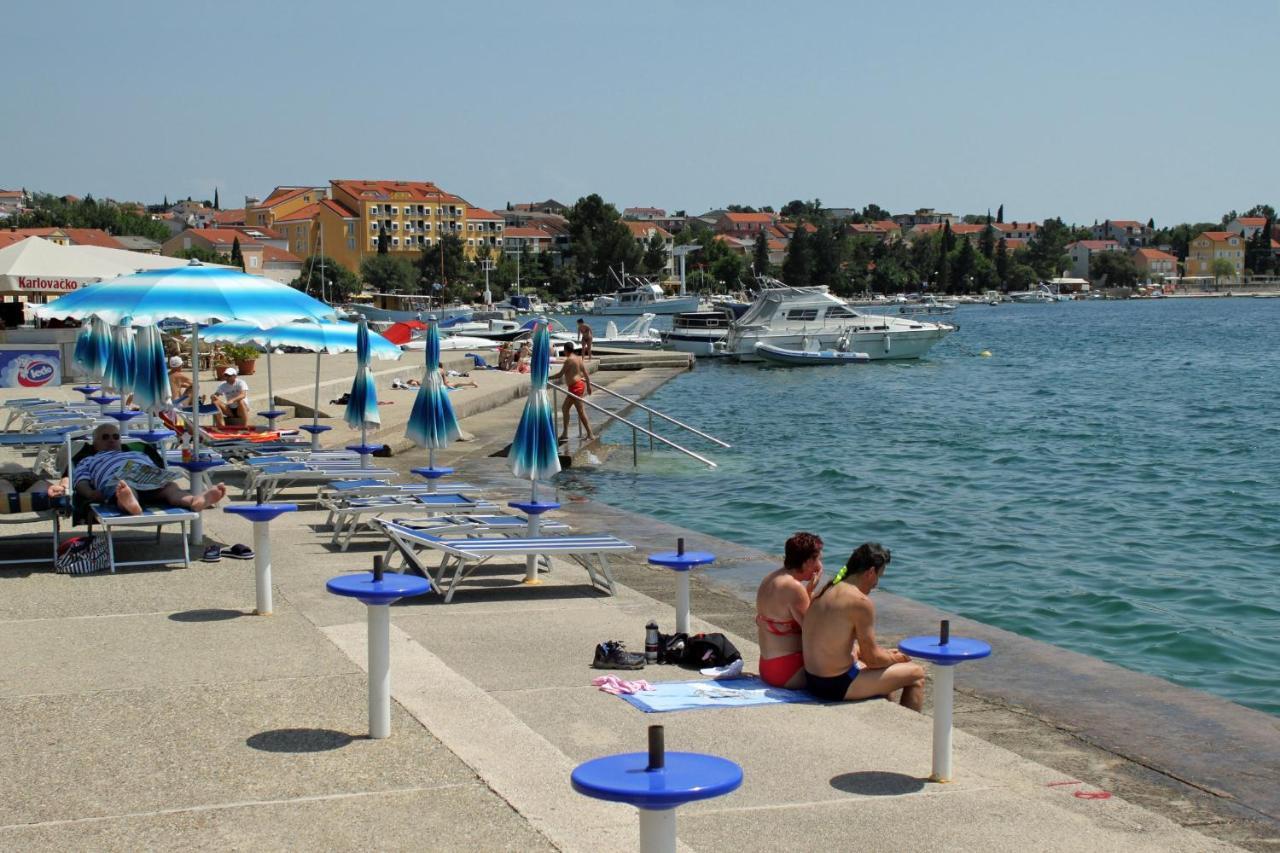 Apartments And Rooms With Parking Space Selce, Crikvenica - 2362 Exteriér fotografie