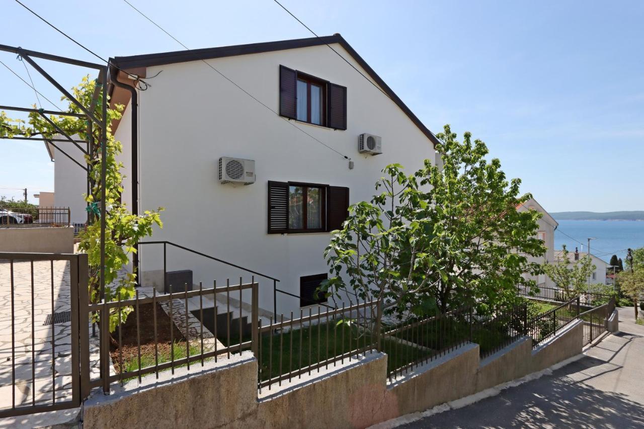 Apartments And Rooms With Parking Space Selce, Crikvenica - 2362 Exteriér fotografie