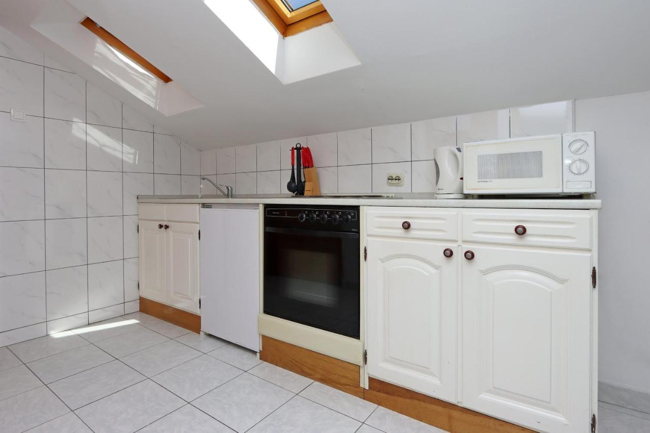 Apartments And Rooms With Parking Space Selce, Crikvenica - 2362 Exteriér fotografie