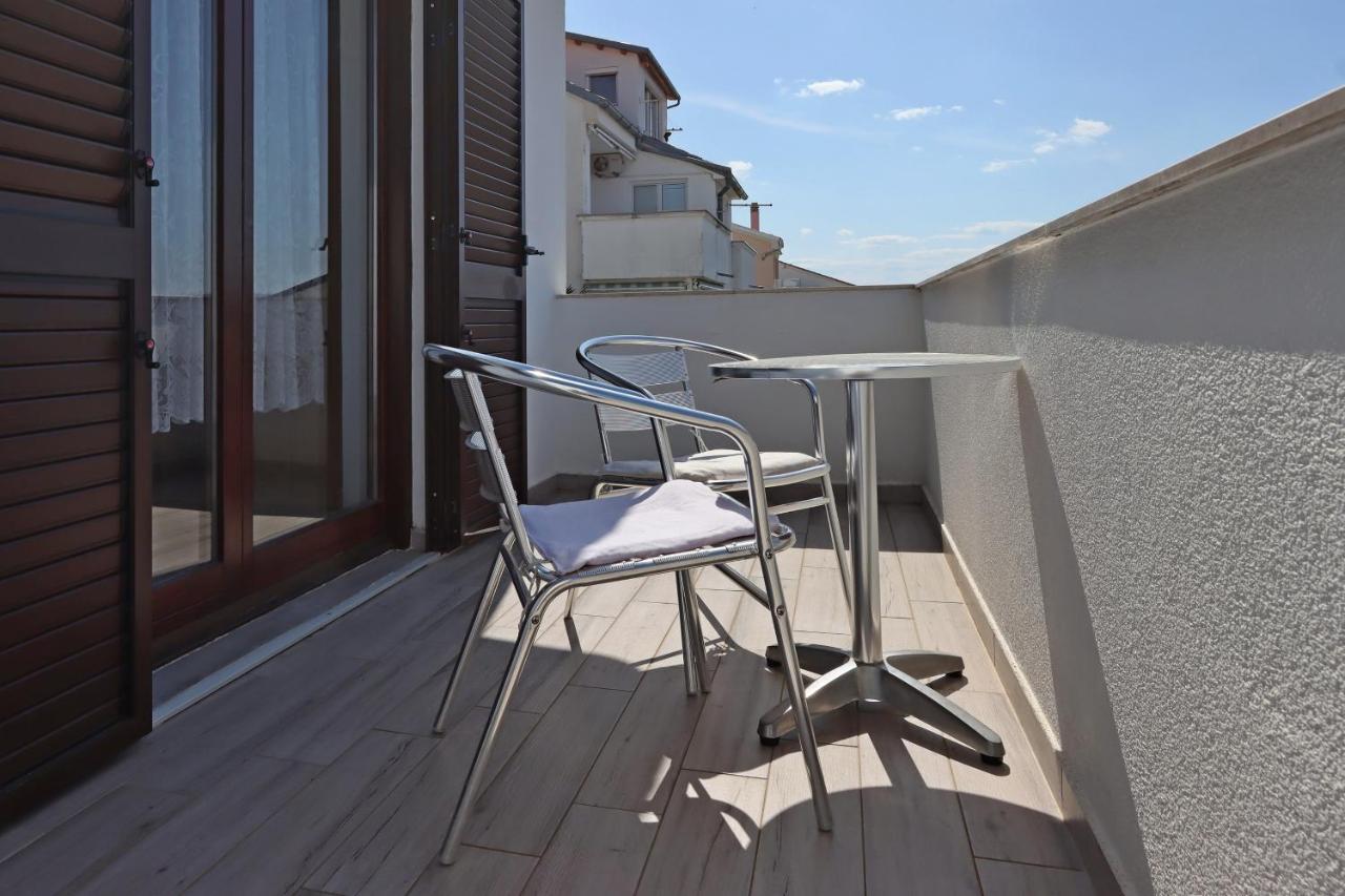 Apartments And Rooms With Parking Space Selce, Crikvenica - 2362 Exteriér fotografie